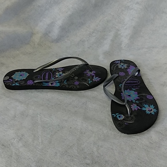 Havaianas Shoes - Havaianas Flip Flop Sandal 9M, A24